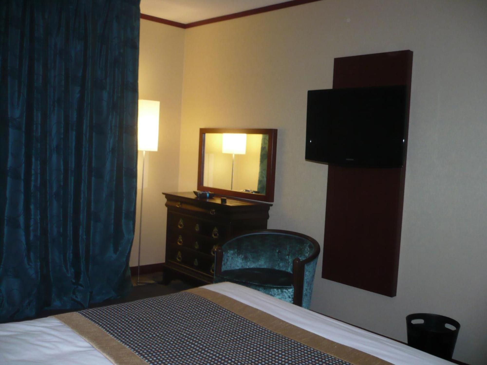 Hotel De France 몽타르기 외부 사진