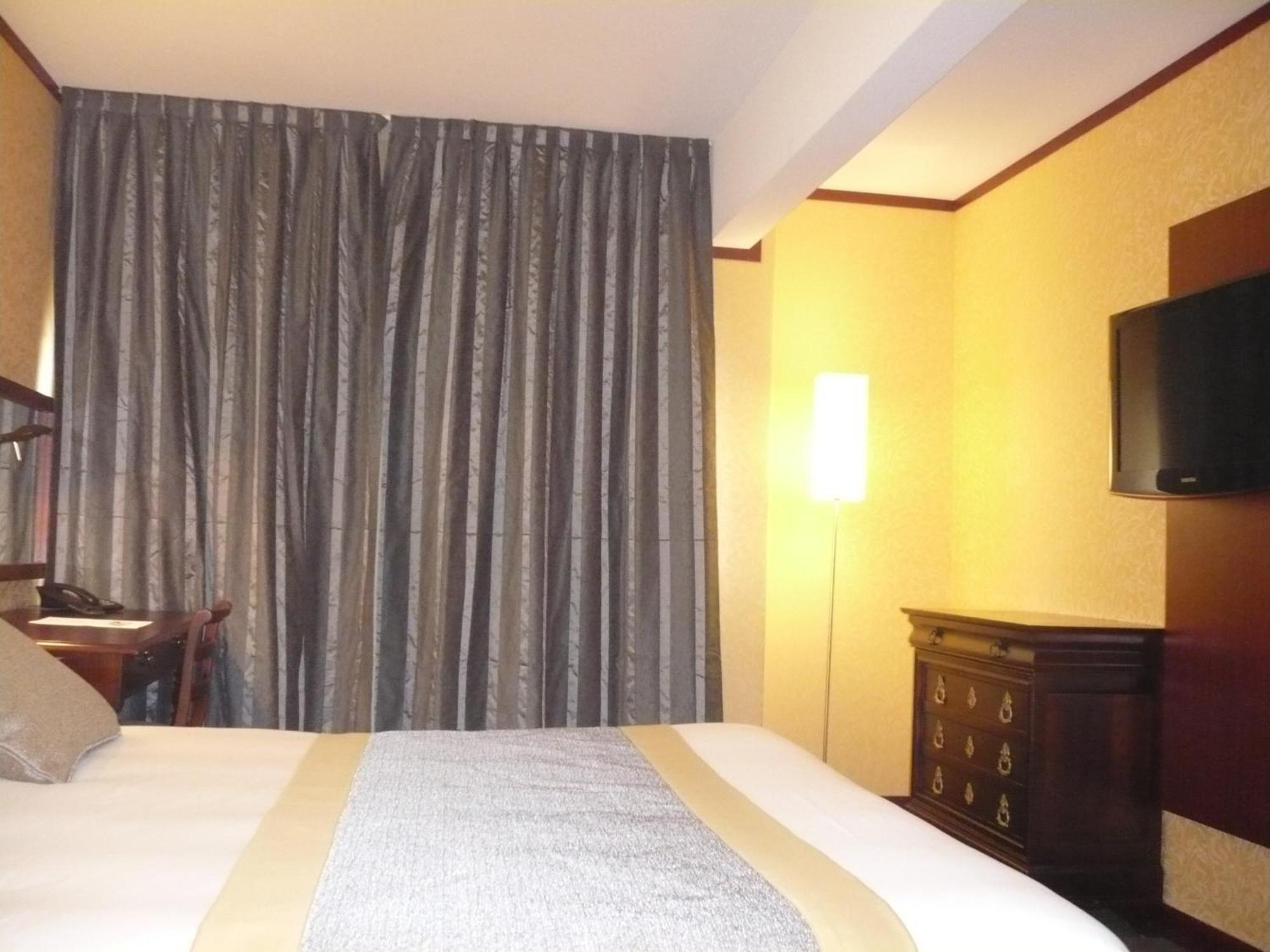 Hotel De France 몽타르기 외부 사진